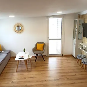 Renovated Loft Near The Center Appartamento